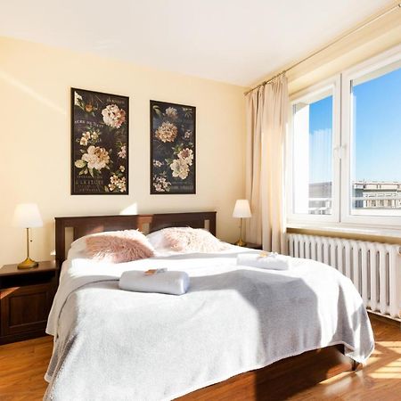 Apartments City Center Krucza By Renters Varsovie Extérieur photo